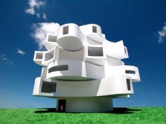 DYNAMIC ARCHITECTURE2