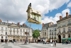 LEANDRO ERLICH Le Monte