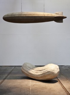 SARAH LUCAS 334455